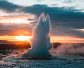 viaggio-islanda-geysir-tramonto
