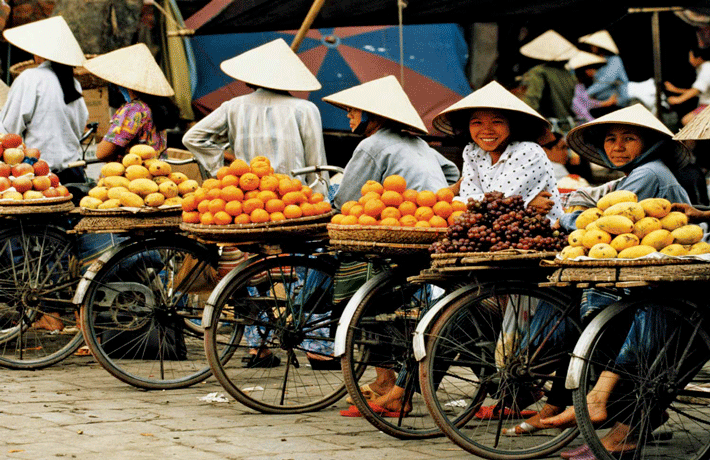 viaggio-in-vietnam-e-cambogia-angkor-biciclette