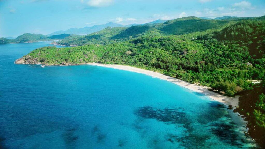 Seychelles,-Mahe,-Beau-Vallon