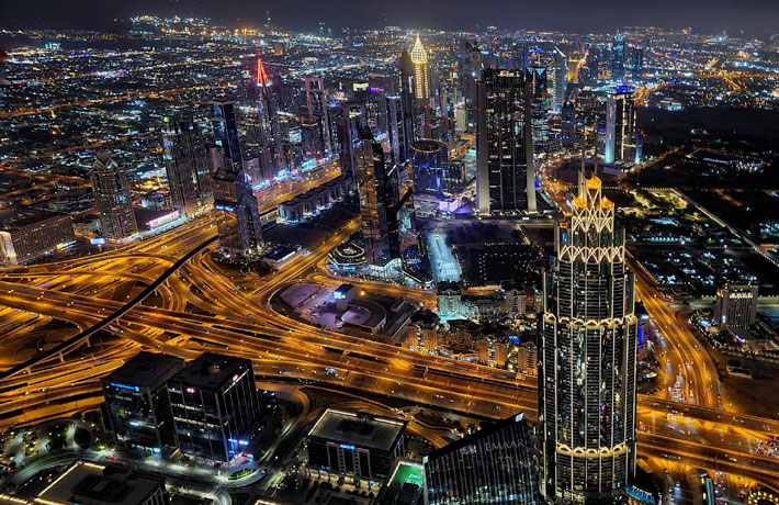 viaggio-a-dubai-notturno