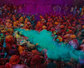 holi festival per copertina scura