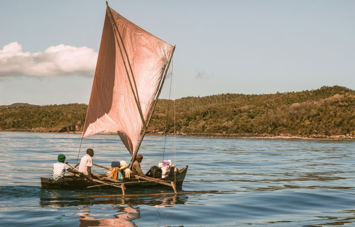 viaggio-madagascar-barca