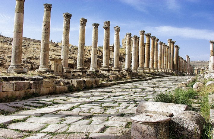 viaggio-giordania-jerash primavera