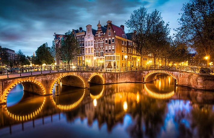viaggio ad amsterdam maggio sera