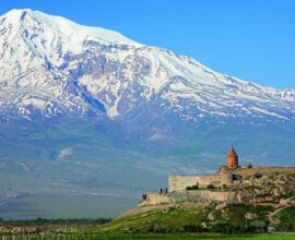 Armenia,-Khor-Virap,-Monte-Ararat
